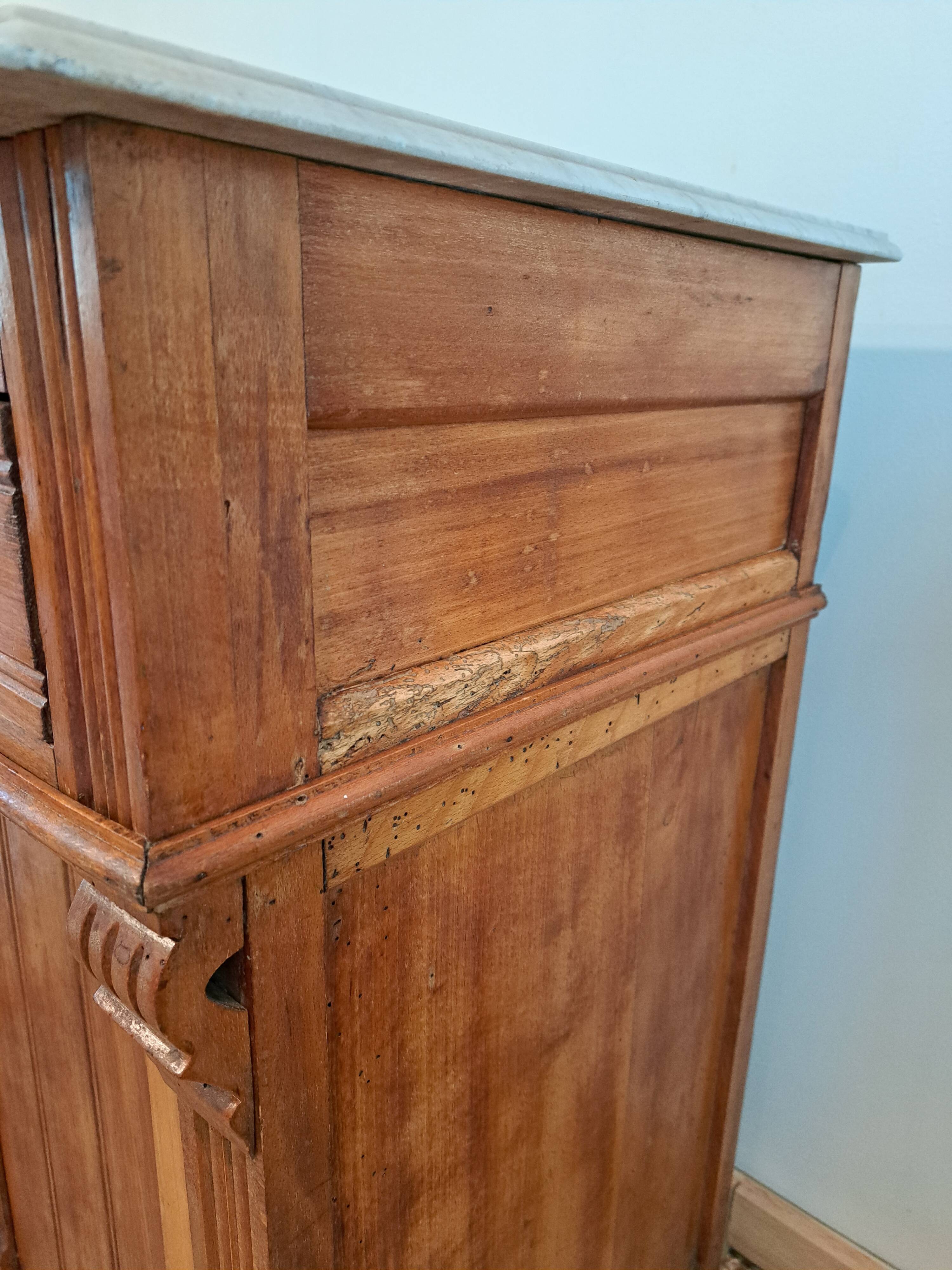 Bathroom furniture