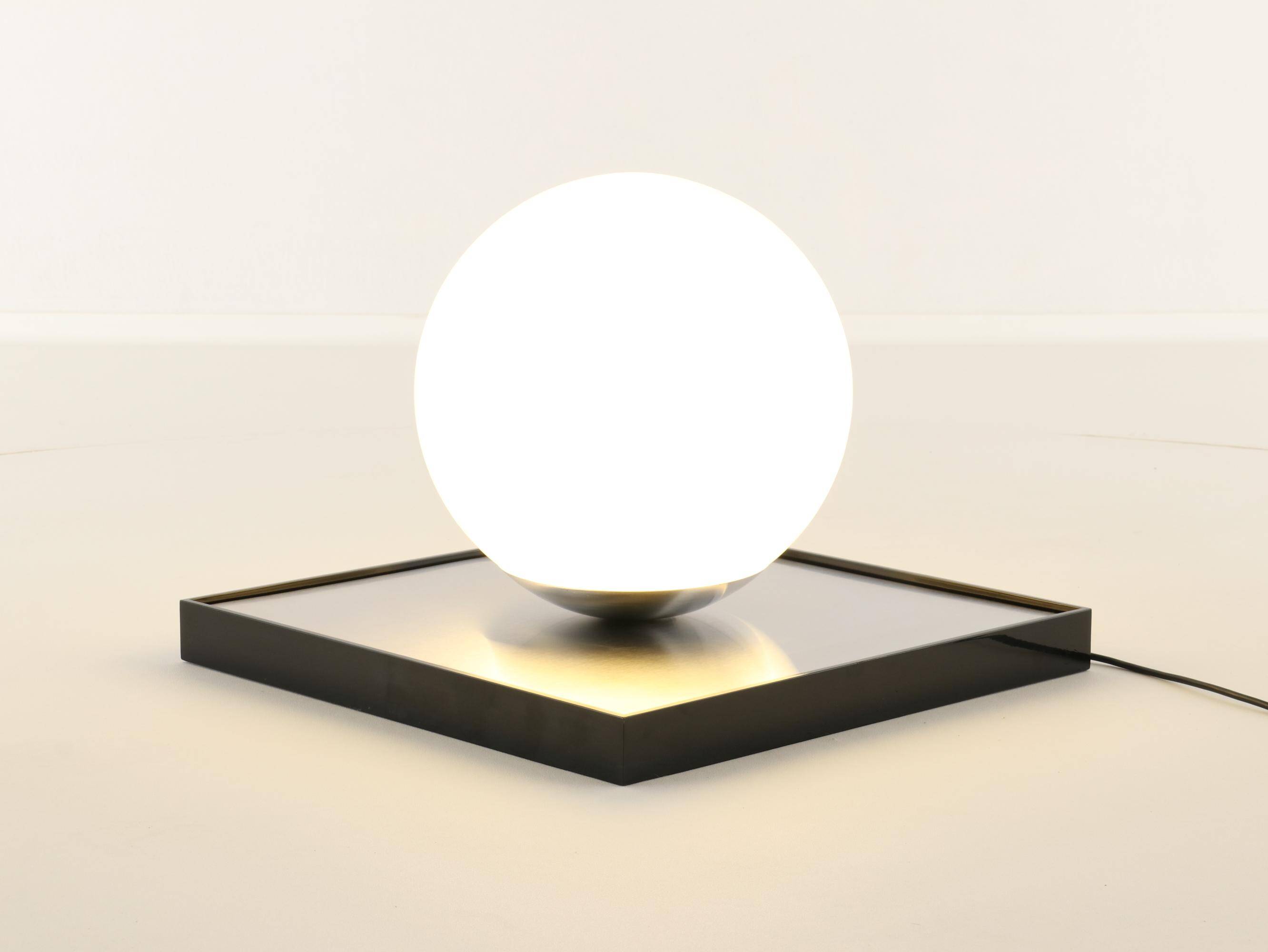 Mid-century Modern Globe Lamp, Italy, 1970s