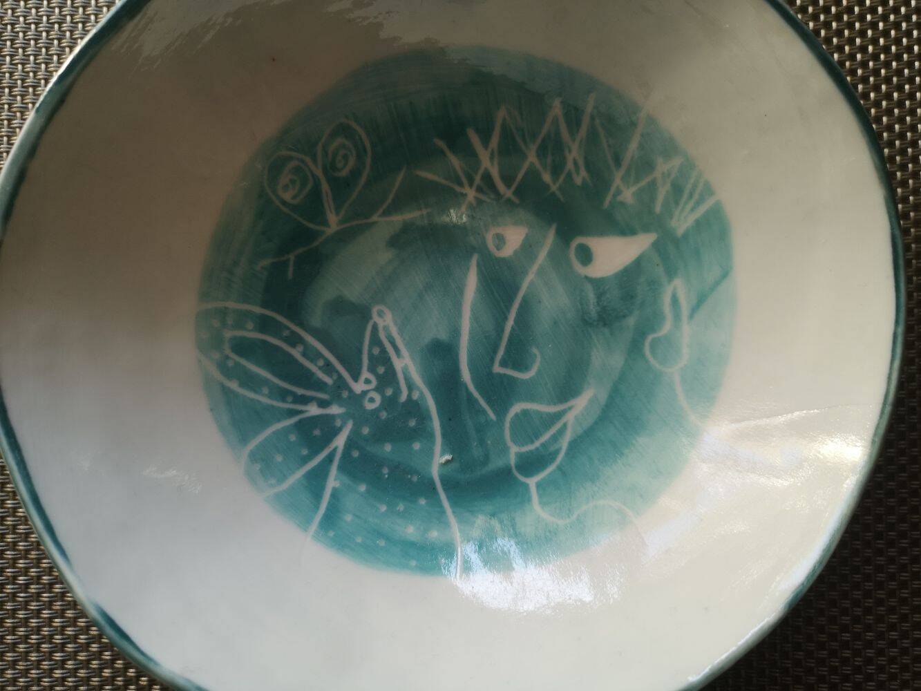 Porcelain cup artisanal work