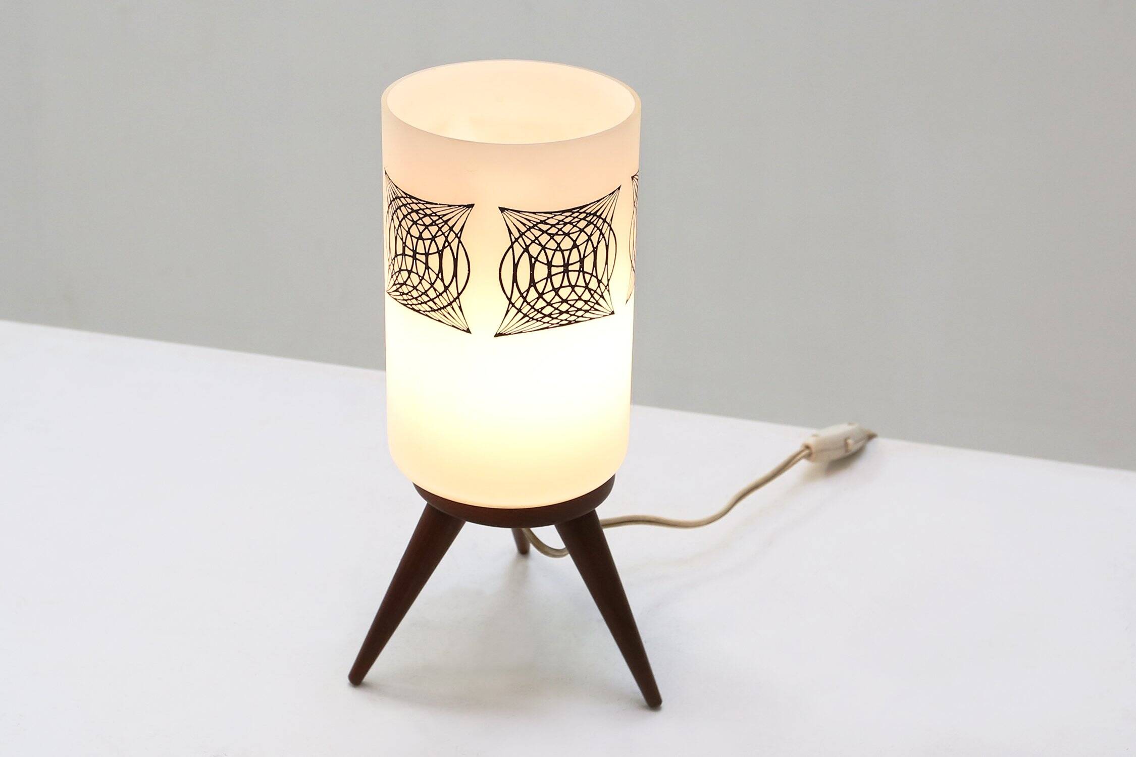 Mid-century sixties table lamp with opaline glass shade, France