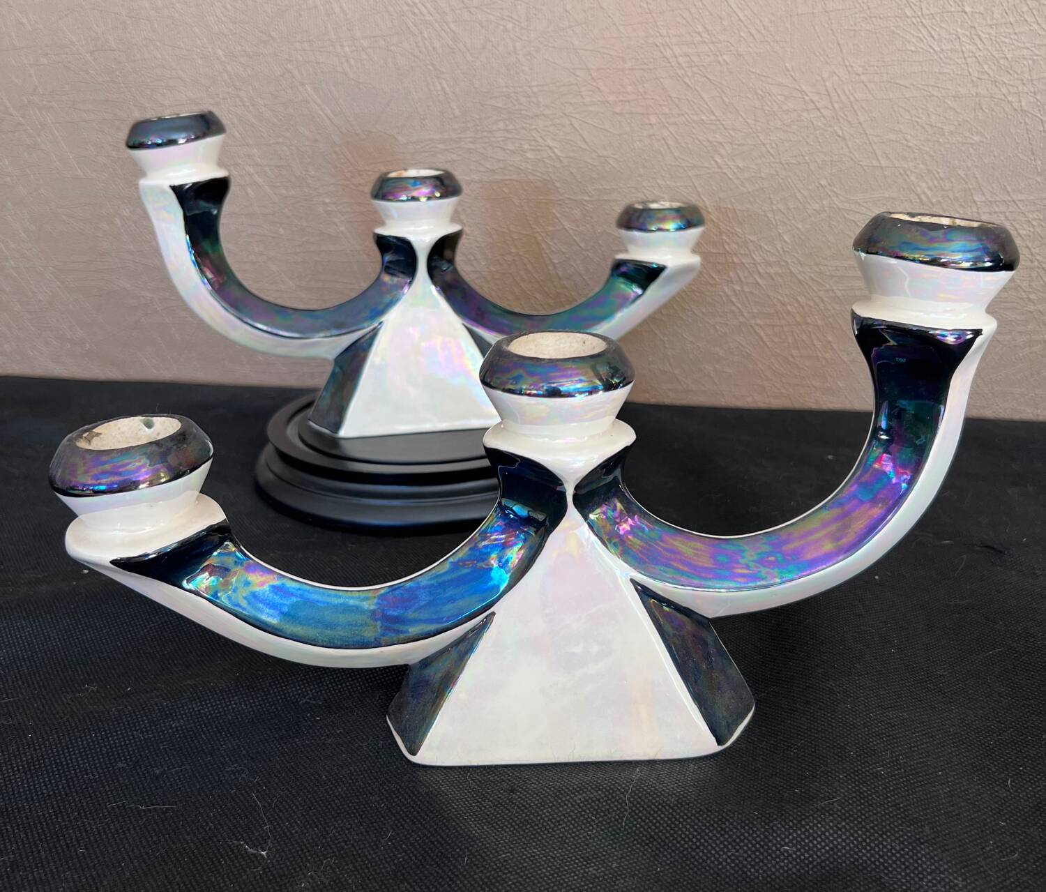 Pair of 3-branch candlesticks in iridescent two-tone ceramic from the 60s