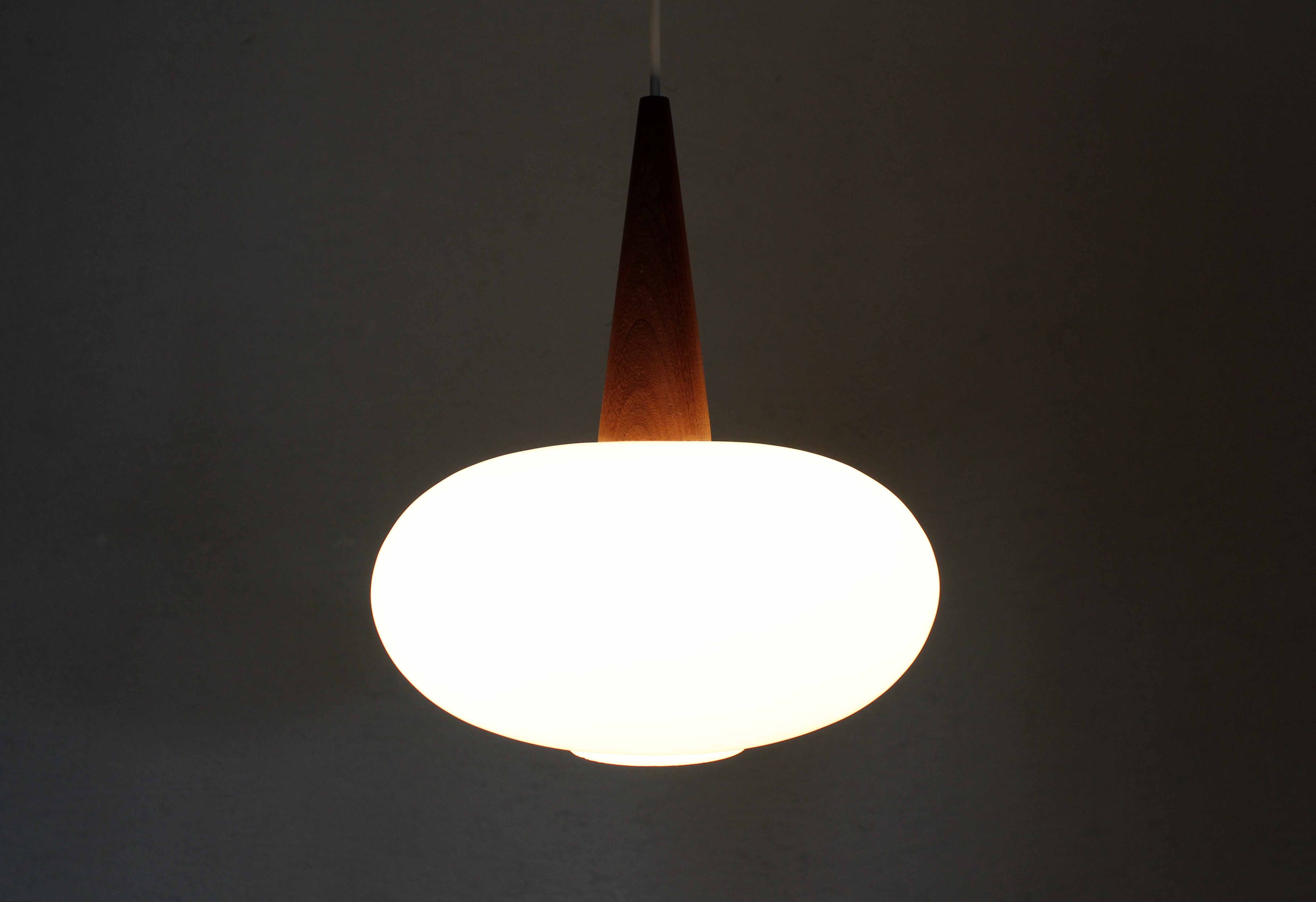 Louis Kalff's suspension for Philips