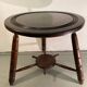 Table basse moderniste en bois tourné, années 1950