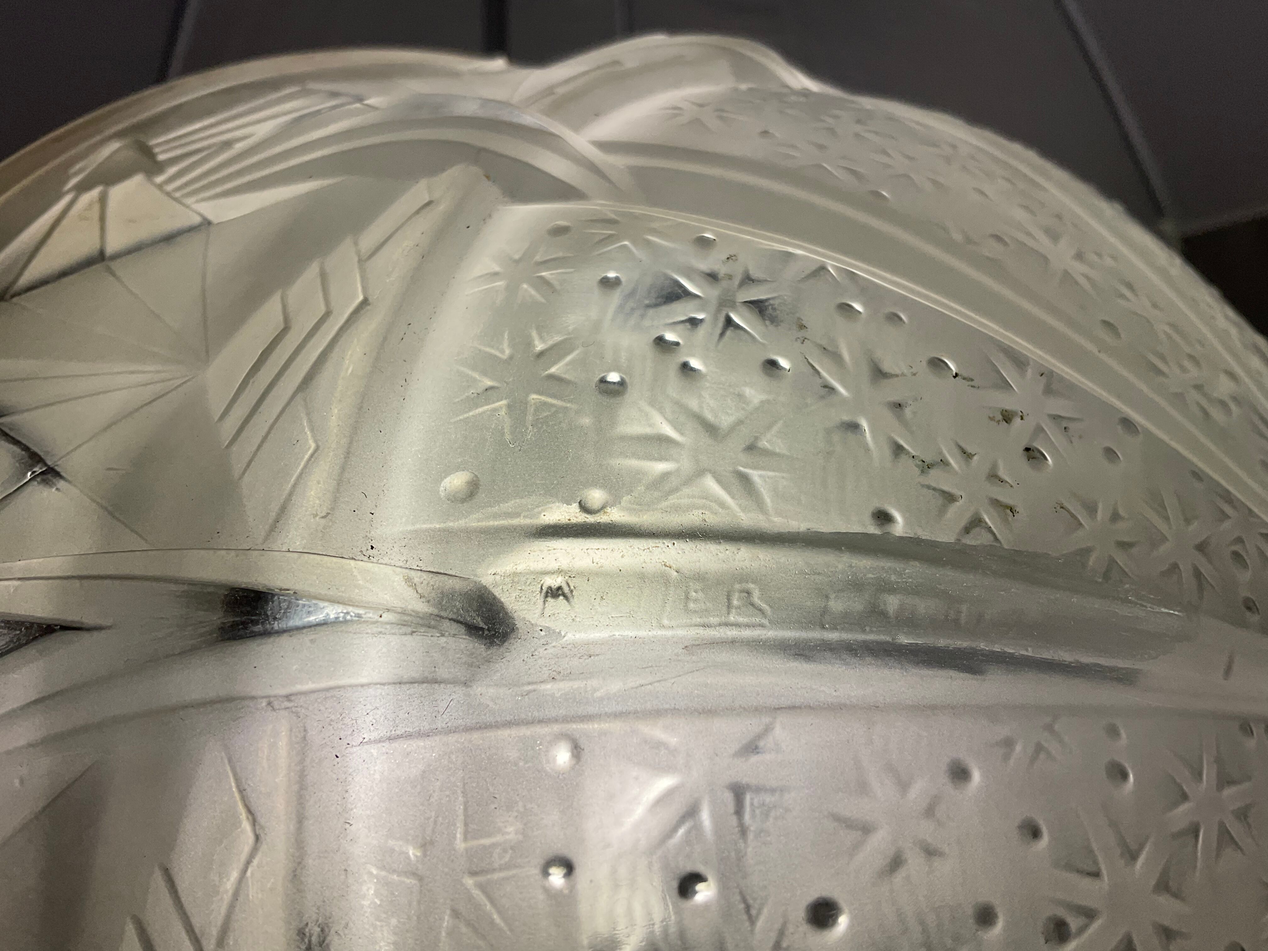 Fruit cup centerpiece in frosted glass and art nouveau art deco bronze signed Muller frères