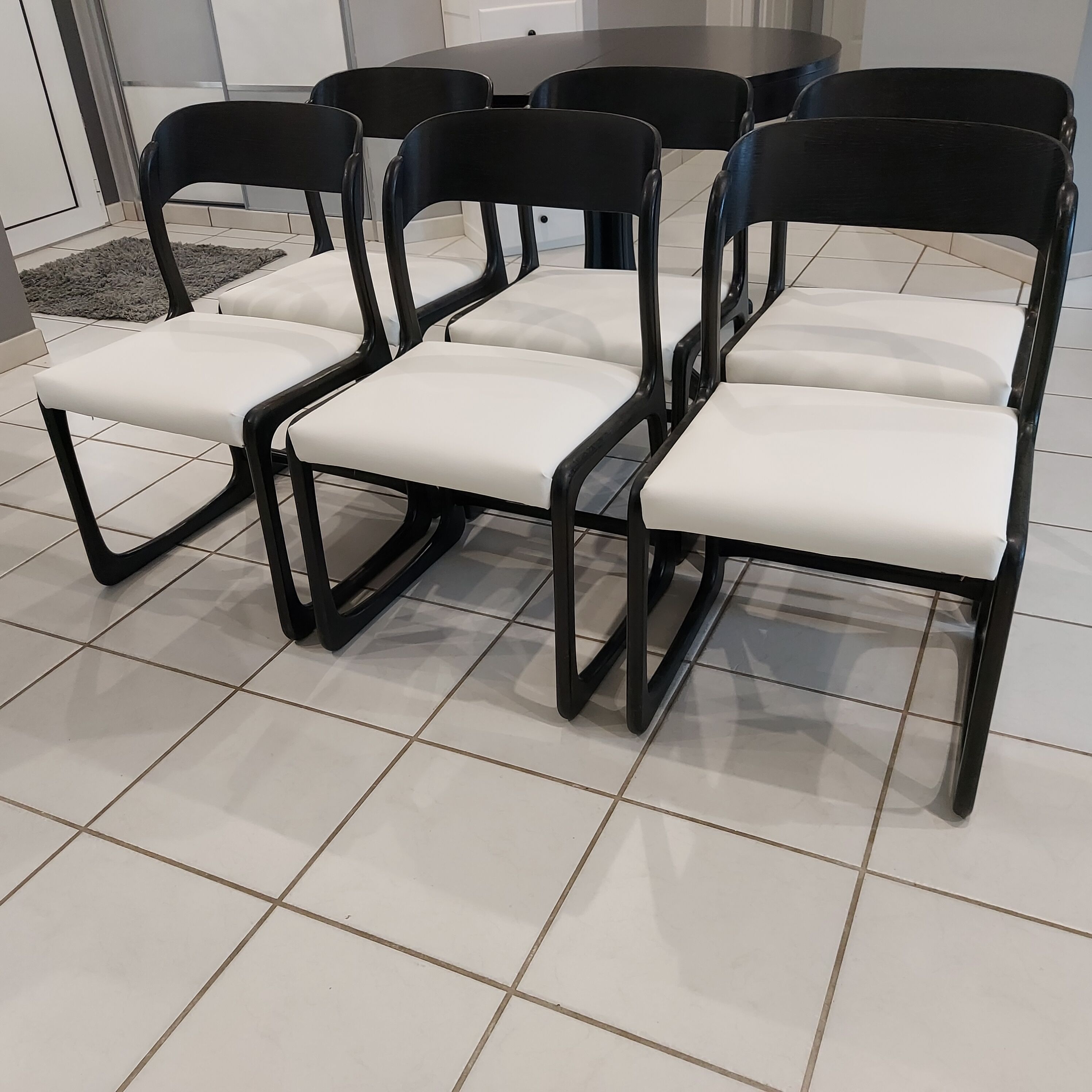 Suite of 6 chairs Sleigh Baumann vintage 1970s