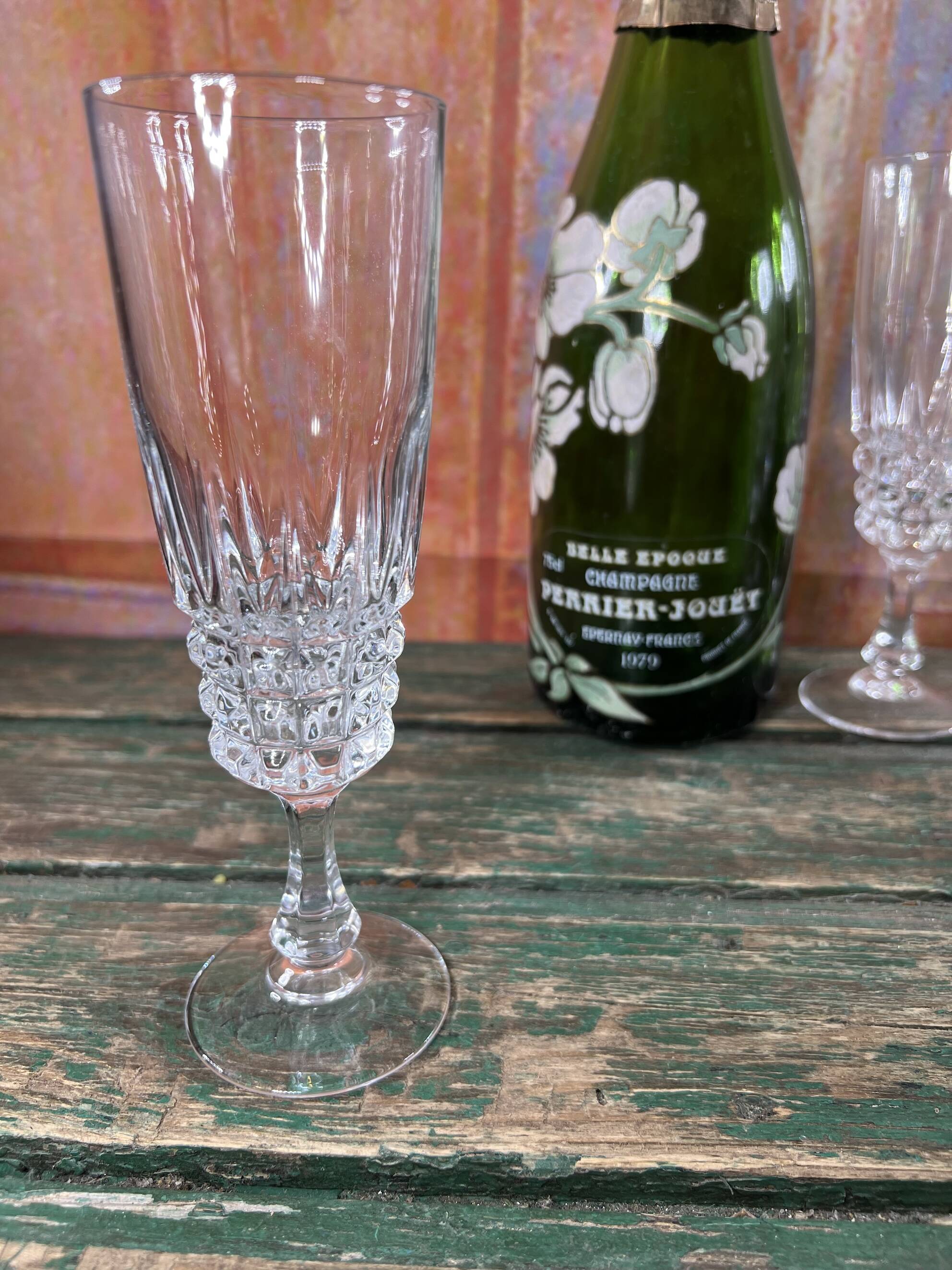 Set of 6 Cristal d'Arques Pompadour champagne flutes