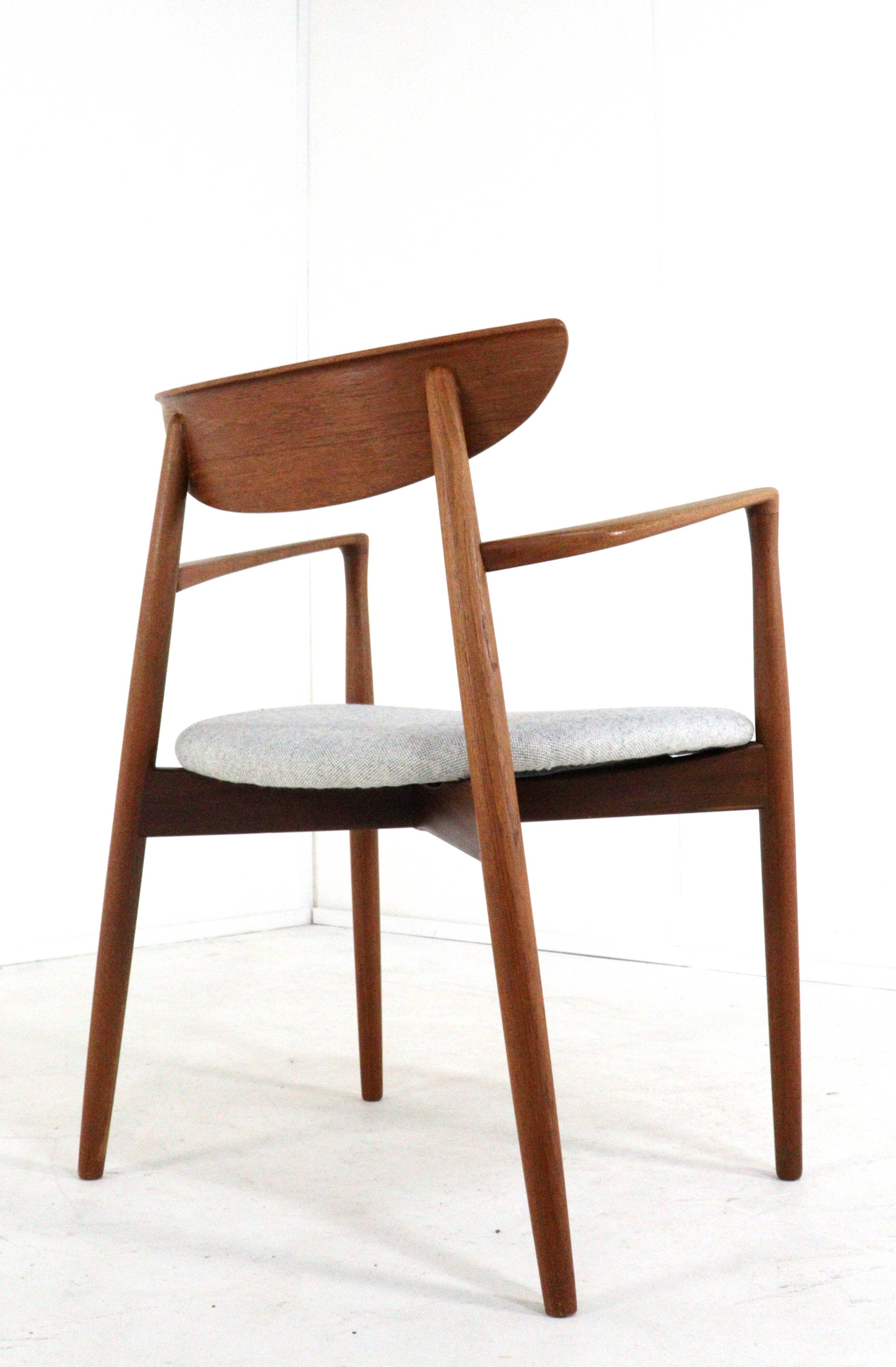 Set of 4+2 Harry Ostergaard for Randers Møbelfabrik chairs - danish design
