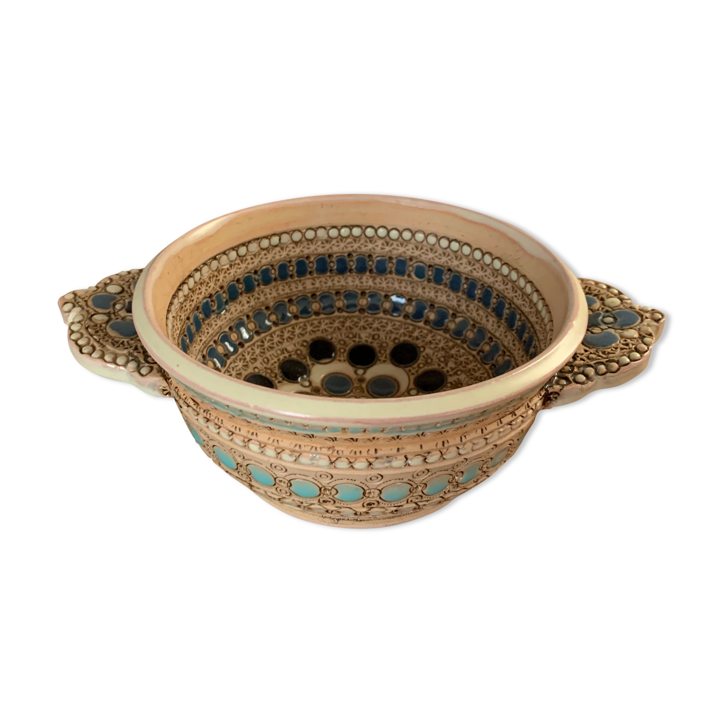 Enamelled decorative bowl