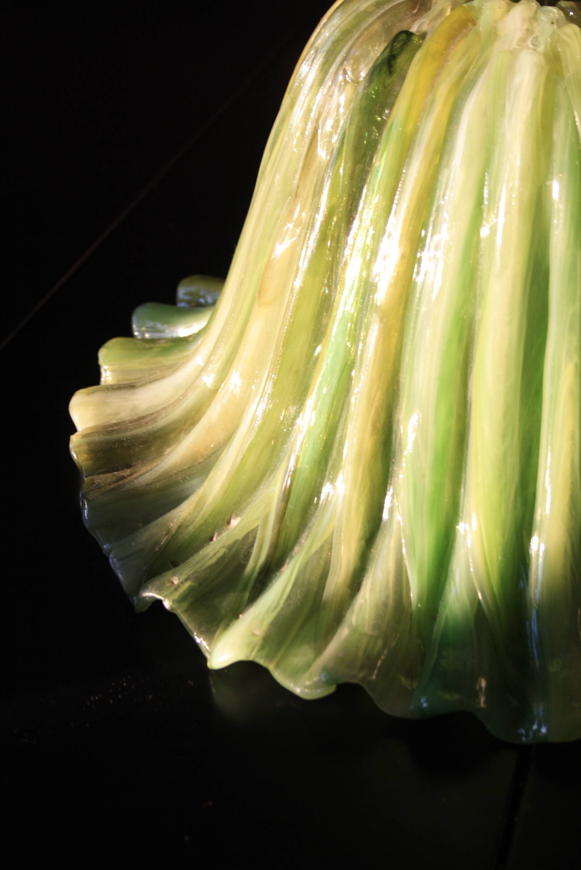 Green flower suspension