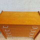 Chest of drawers from the 60s and 70s