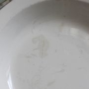Plat creux saladier blanc en terre de fer Gien