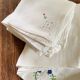 Embroidered tablecloth and 12 vintage napkins