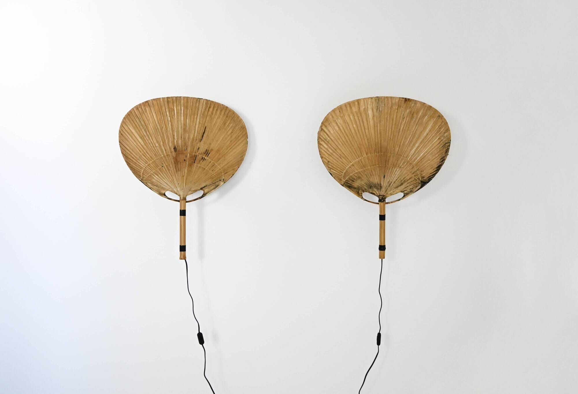 Pair of wall sconces "Uchiwa" by Ingo Maurer for M Design, 1960s