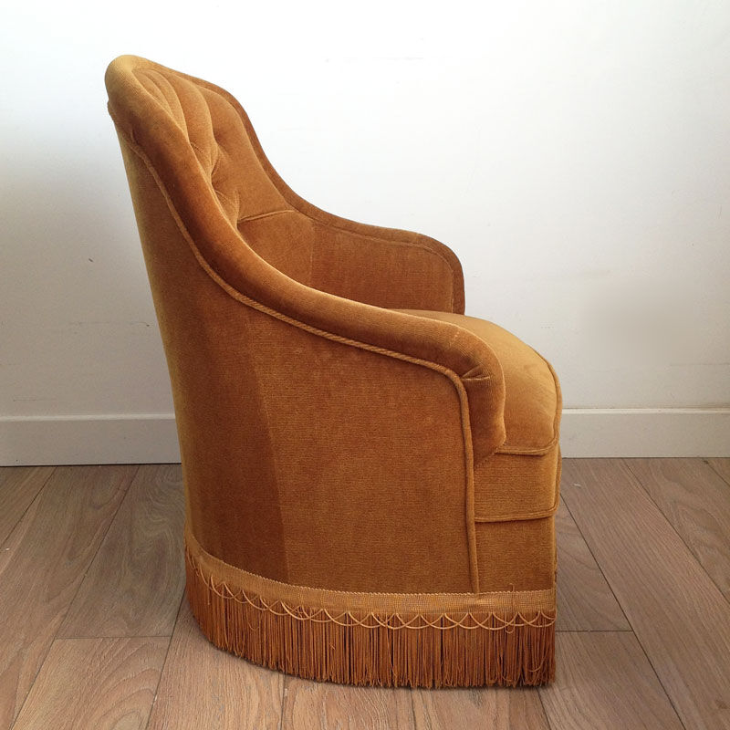 Vintage gold old toad chair