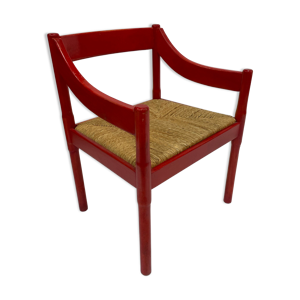 Fauteuil Carimate modèle 892 Vico Magistretti pour Cassina en rouge