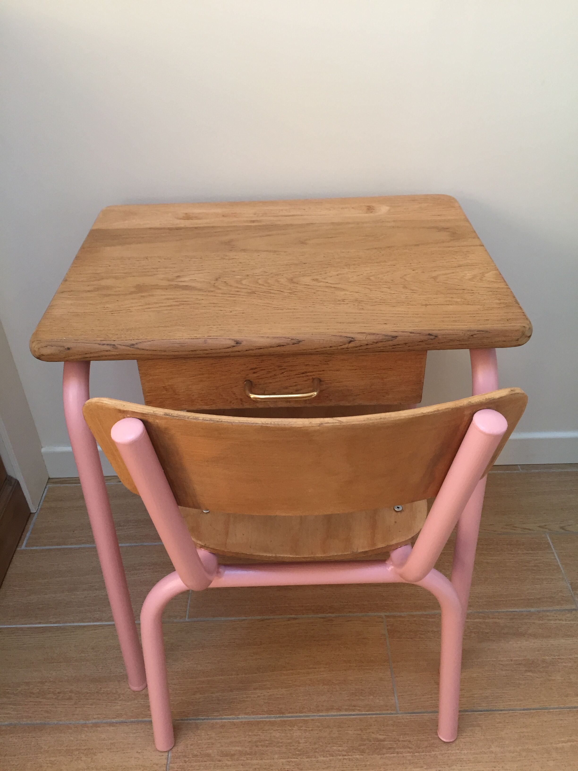 Ensemble bureau d’écolier Delagrave et sa chaise