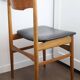 Chaise style scandinave en teck et skaï
