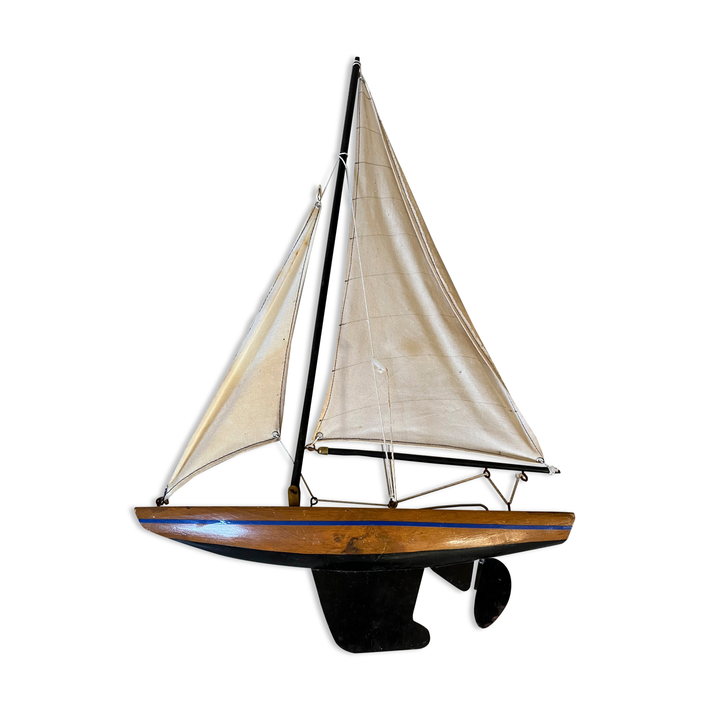 Vintage basin sailboat 60s