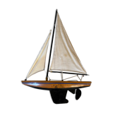 Vintage basin sailboat 60s