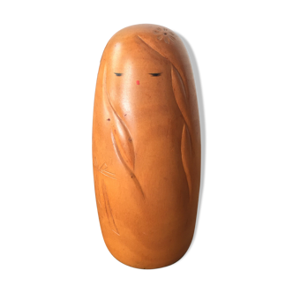 Poupée japonaise en bois peinte à la main des années 1970 de Kokeshi