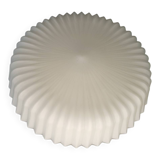 Plafonnier en verre blanc mat nervuré