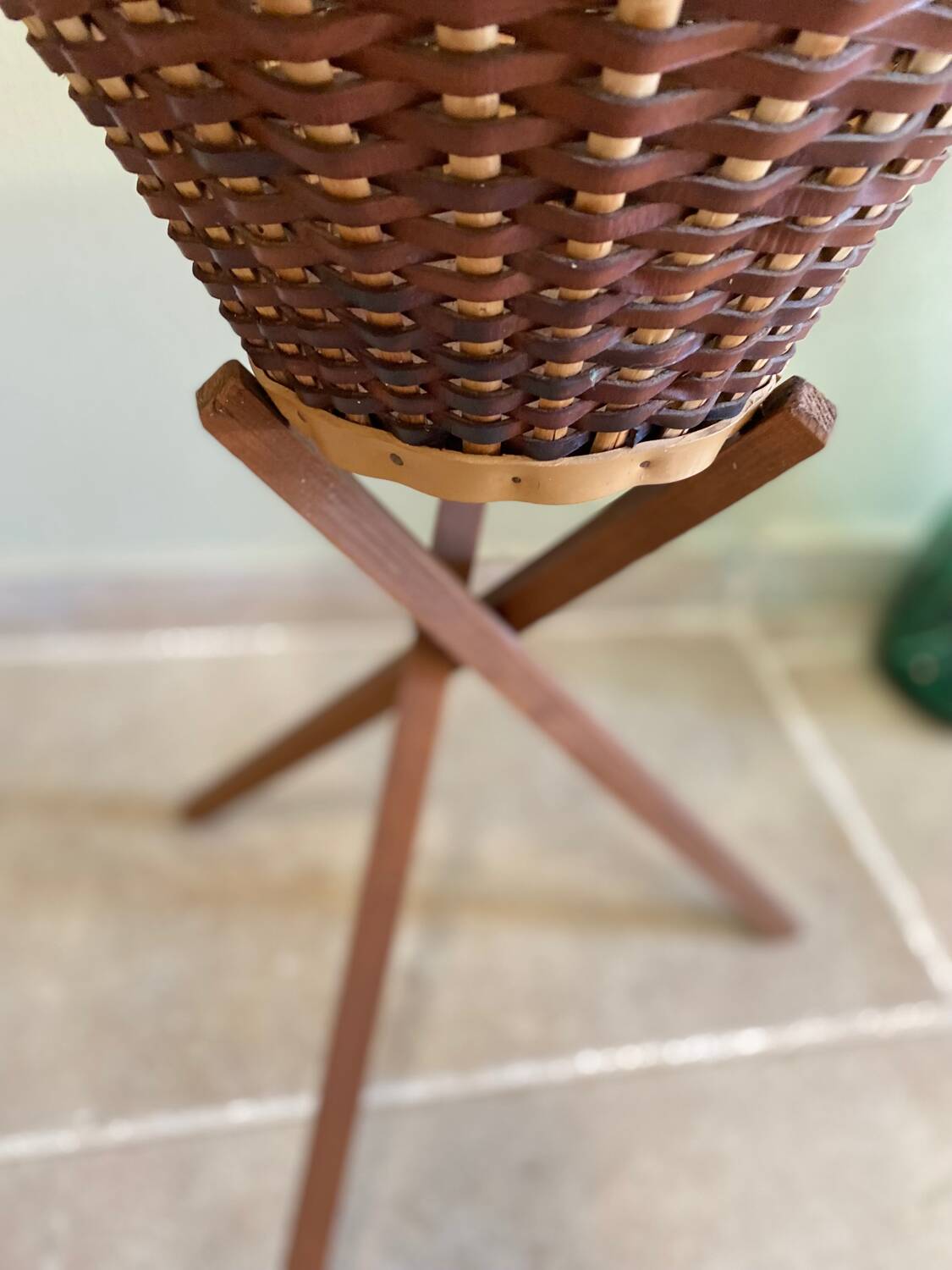 Vintage plant stand