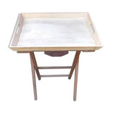 Folding table