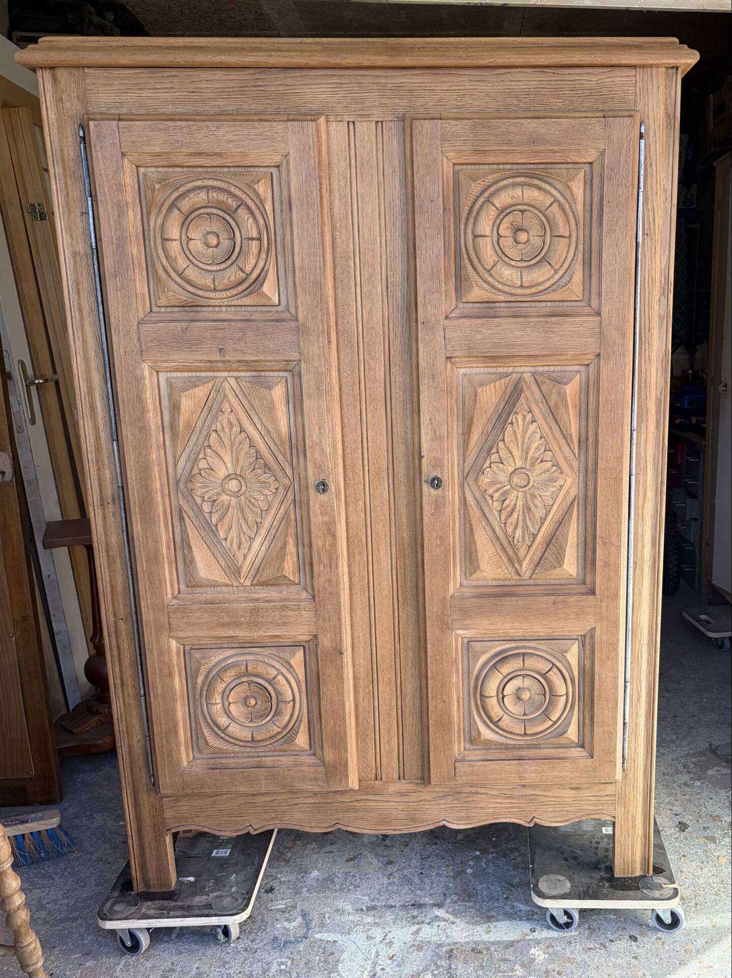 Armoire en chêne 