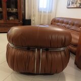 Cassina Soriana sofa for 4 people and 1 Soriana armchair for Cassina.