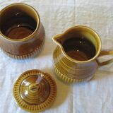 sugar bowl and milk jug in very good condition