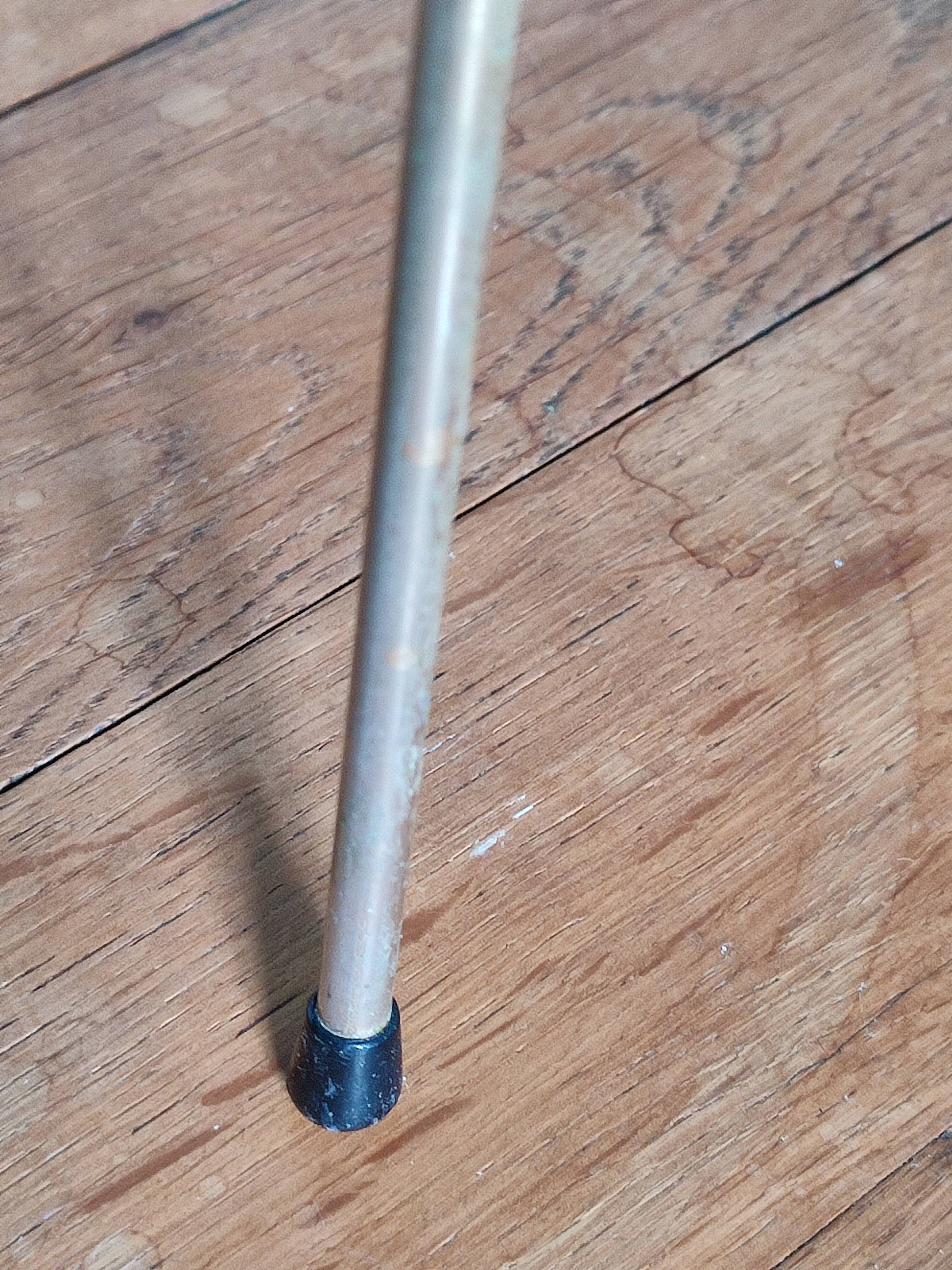Porte revue avec sa tablette des années 60-70
