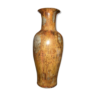 Vase chinois en porcelaine XX eme patine brutaliste. 91 cm de hauteur