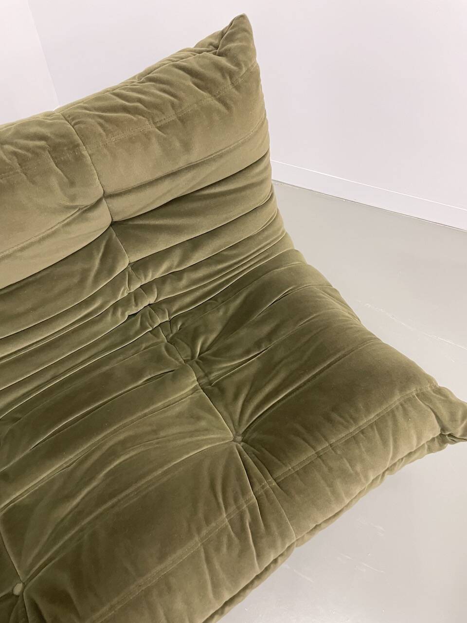 Vintage 2 and 3 seater green velvet togo set