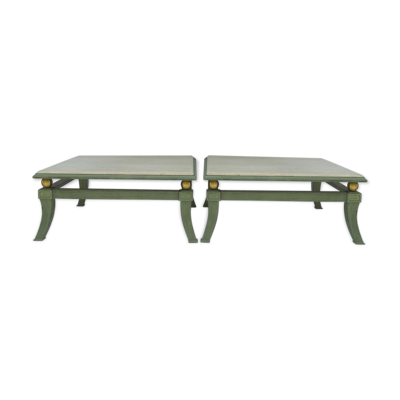 Paire de tables basses carrées de style étrusque en bronze patiné à l'antique circa 1970