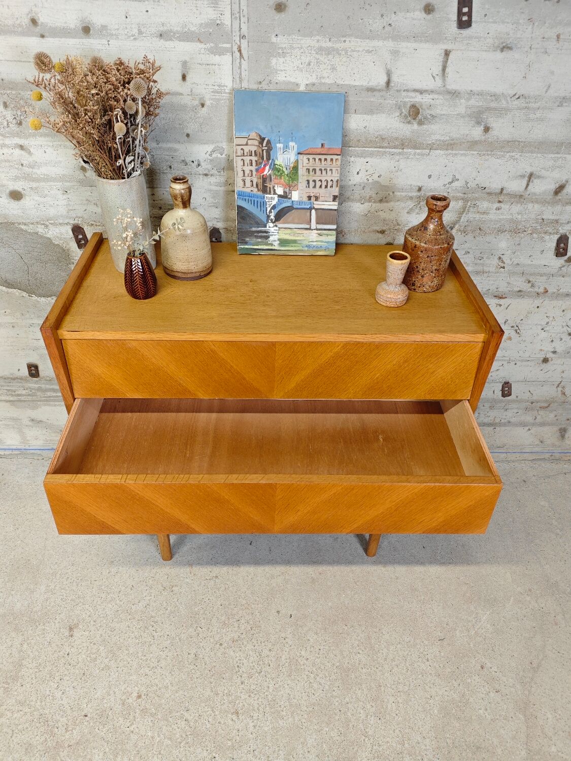Vintage chest of drawers