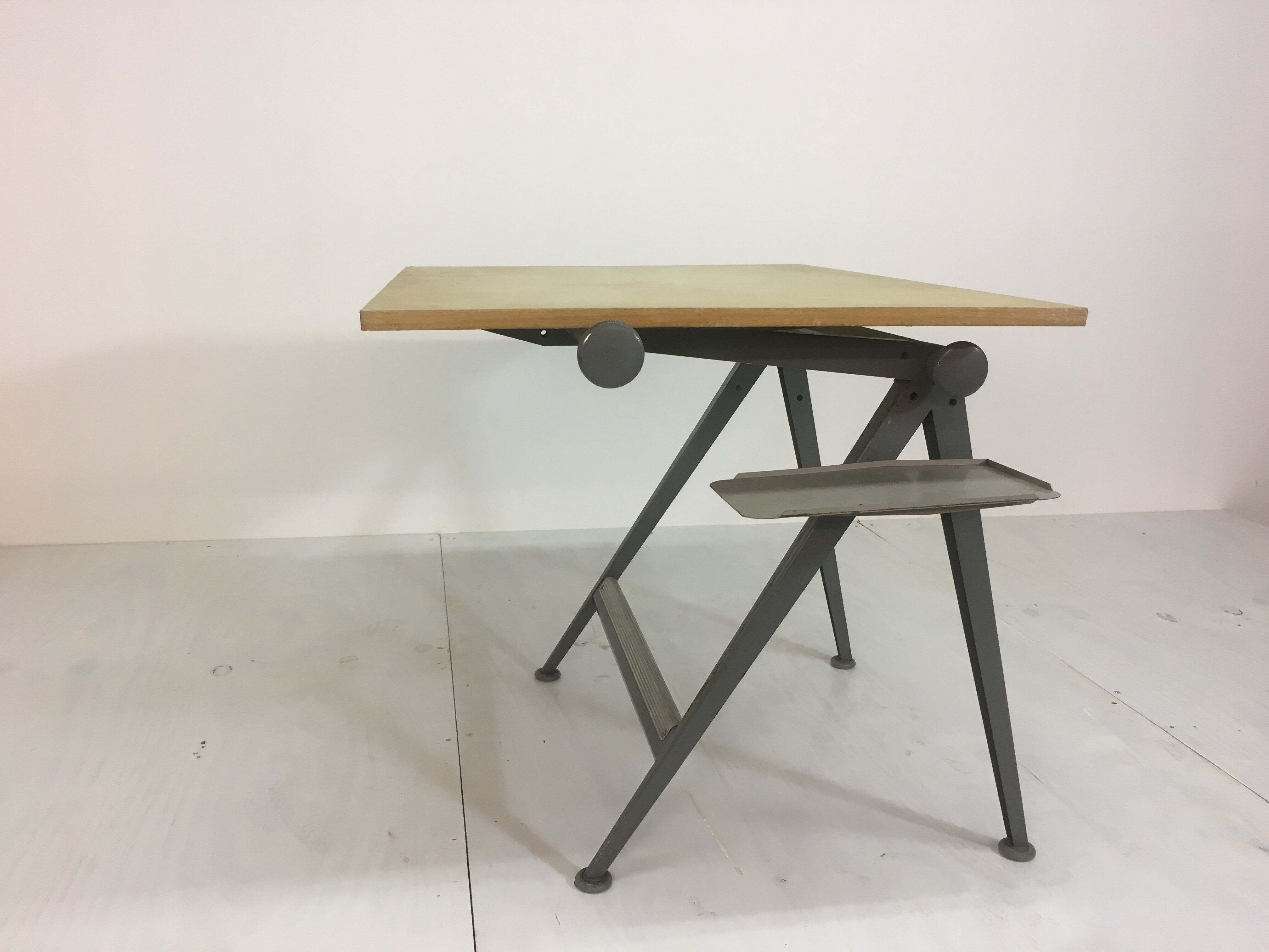 Table desk by Wim Rietveld & Friso Kramer for Ahrend De Cirkel, 1950s