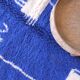 Tapis bleu marocain