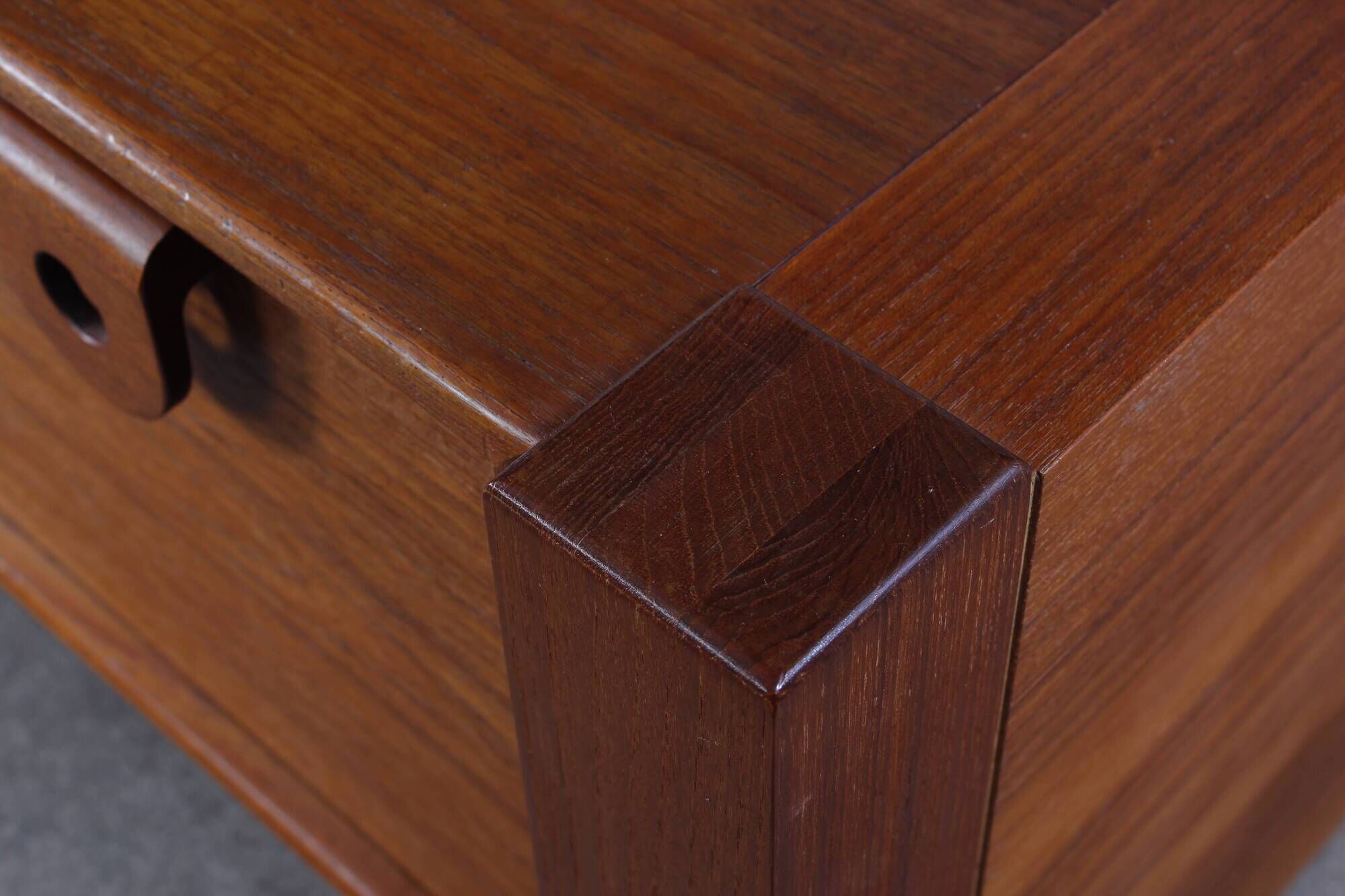 Teak cabinet shelf wall unit RT Möbel Ristenpatt design vintage