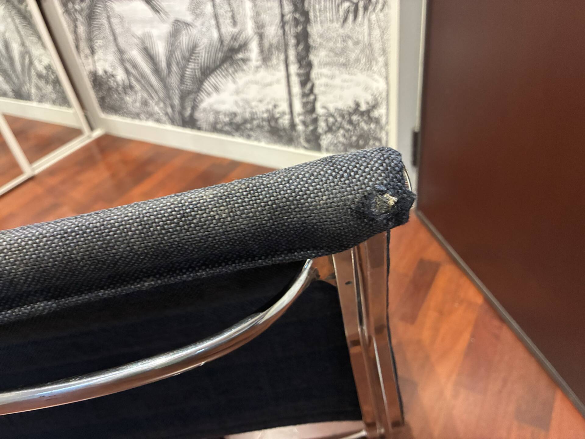 Fauteuil Herman Miller EA105