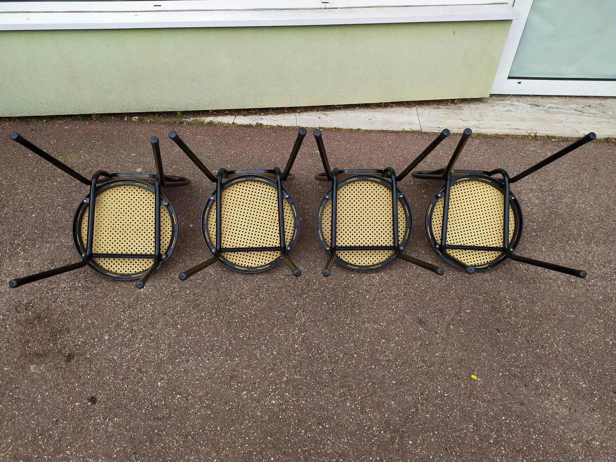 Lot of 4 black bistro chairs