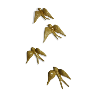 Batch of swallows in ceramic