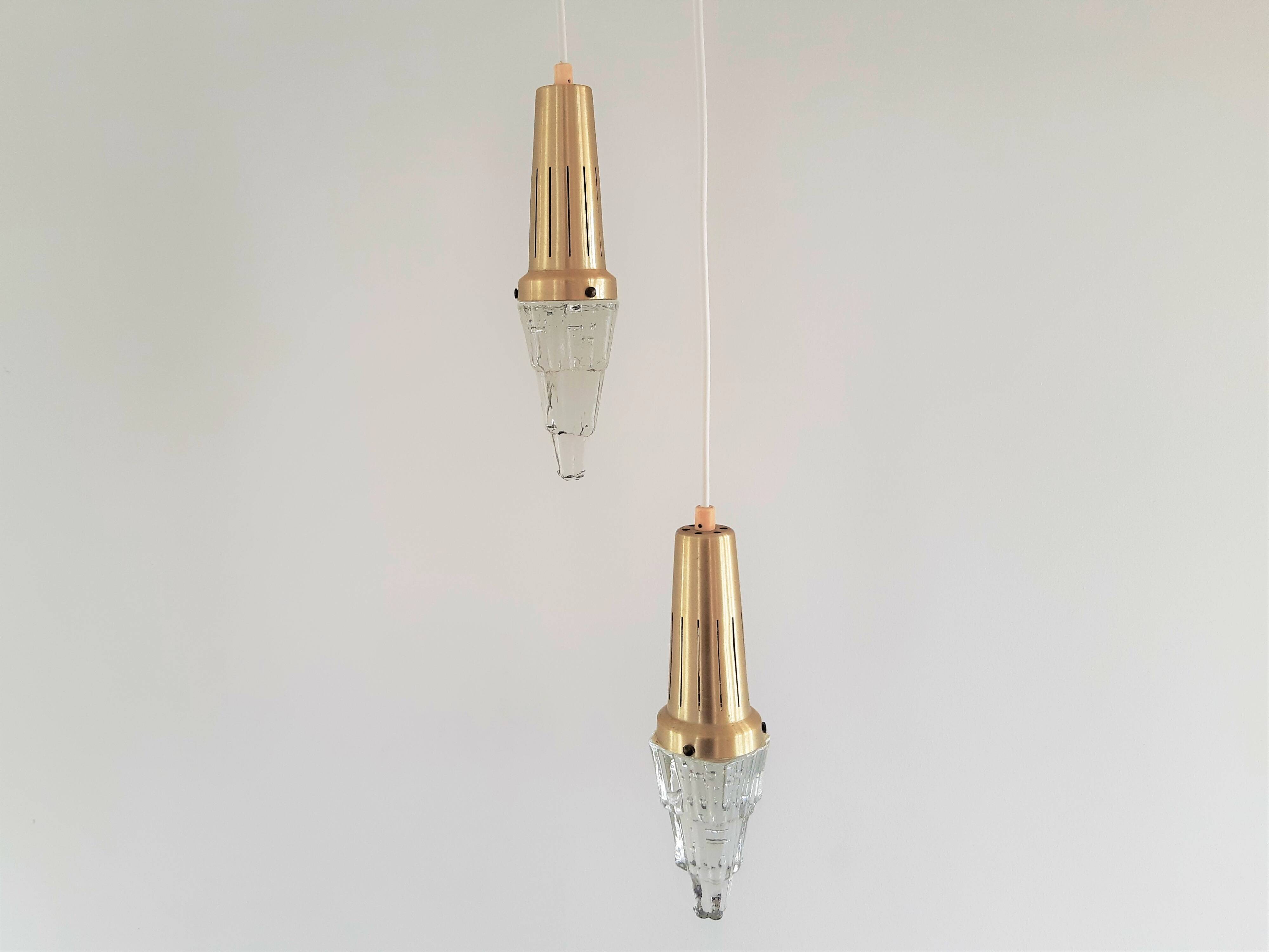 Set of 2 vintage glass & brass icicle pendant lamps for Vitrika, Denmark, 1960's/1970's