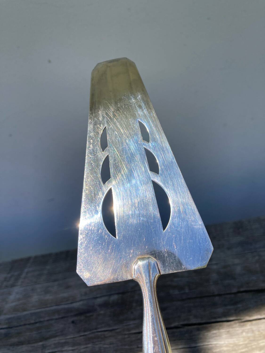 Silver metal art deco pie server