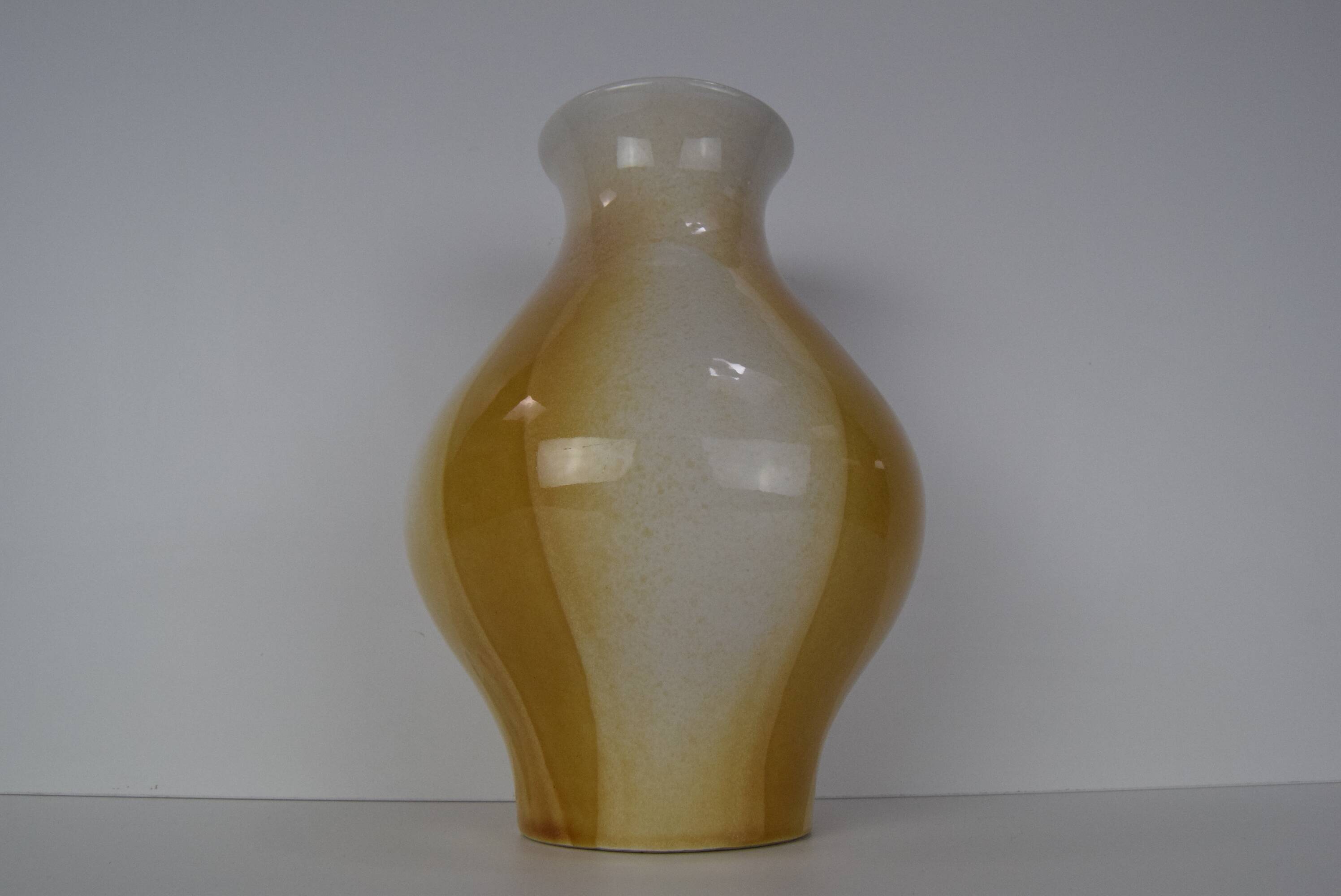 Mid-century Design Vase by Ditmar Urbach, Collection JULIE, 1964.