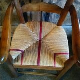 Children's high chair in walnut straw