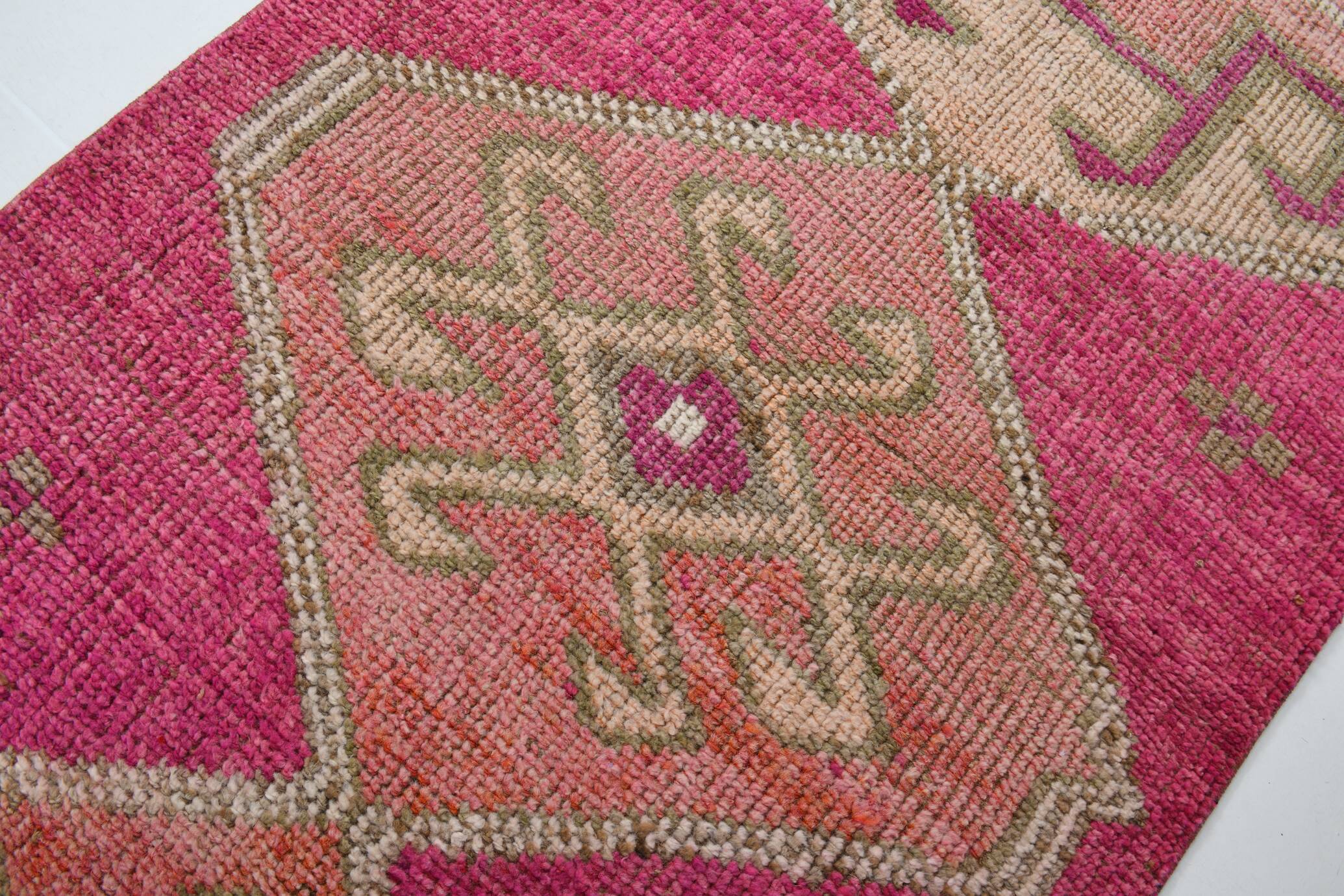 3x10 Pink & Cream Turkish Vintage Runner Rug, 100x317Cm