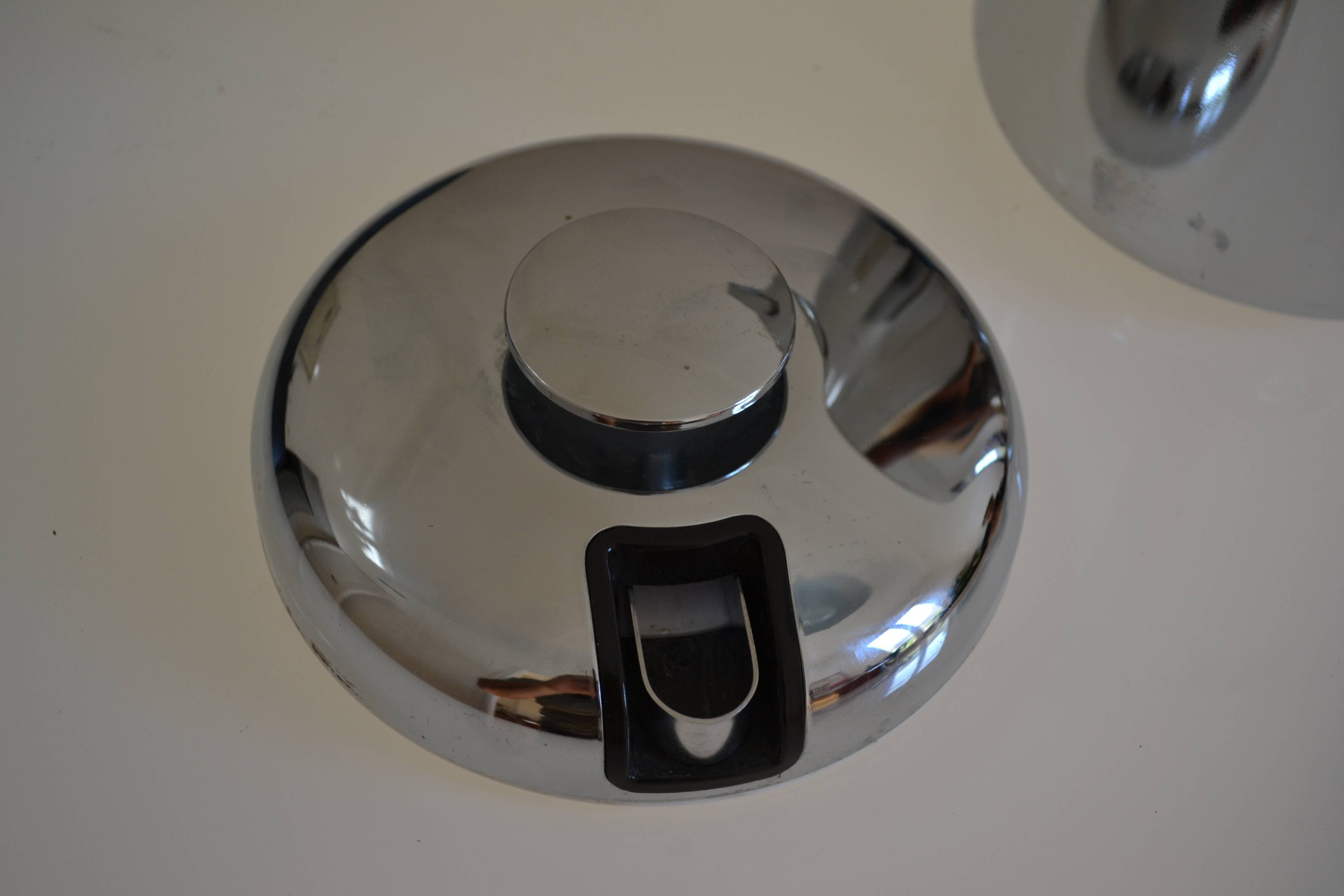 chrome metal ice bucket or elephant ice cubes made in Japan vintage 1970