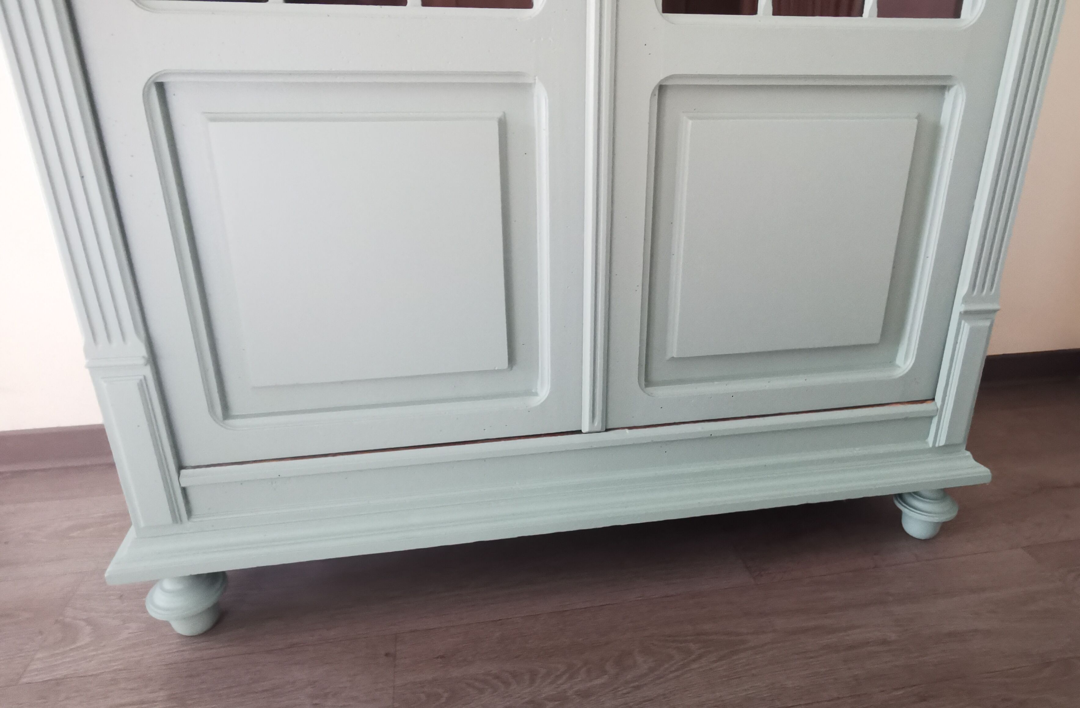 Parisian glass cabinet