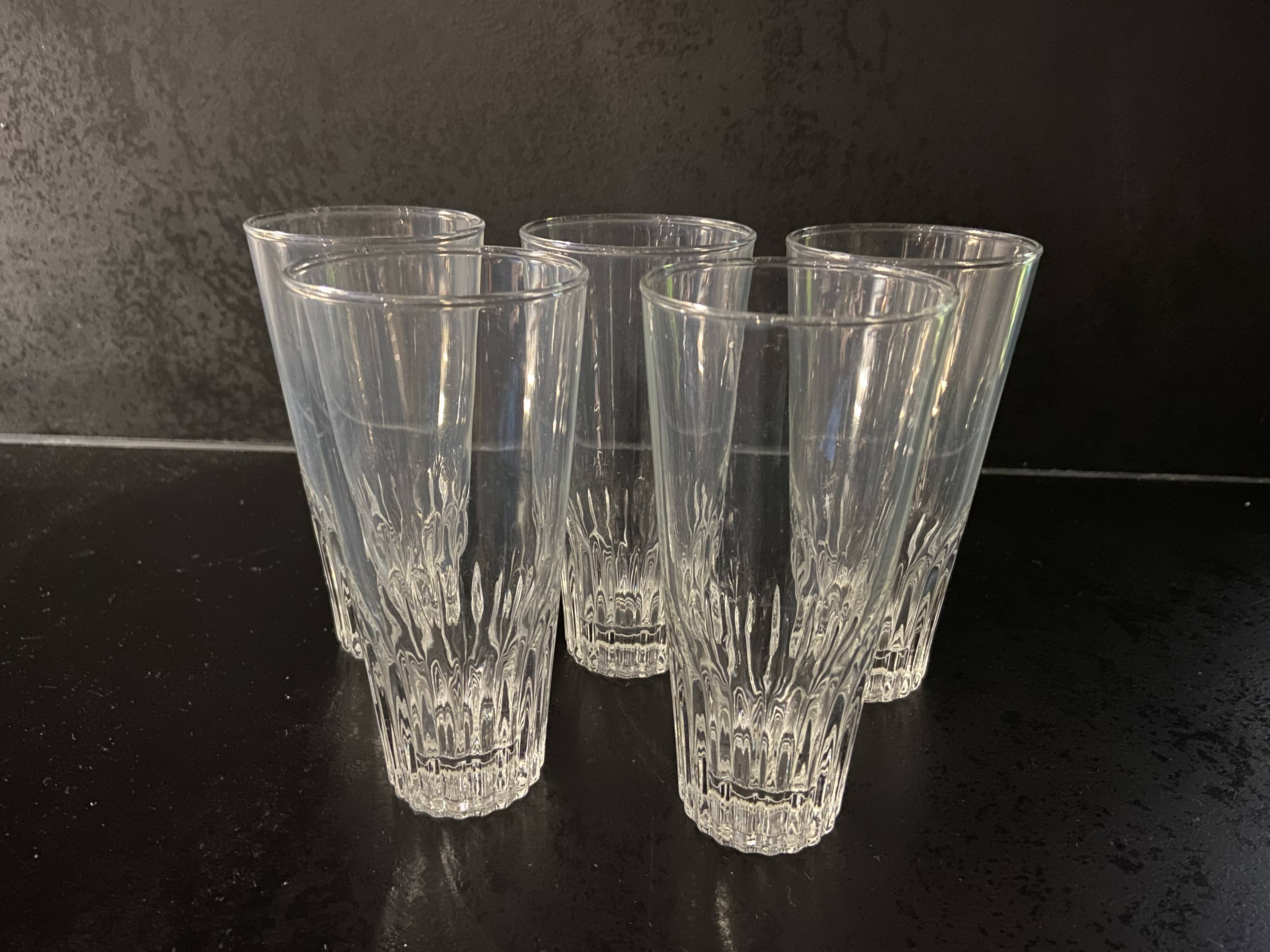 Set of 5 vintage glasses
