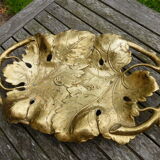 Cup a fruit, in the form of brass, copper, former fig leaf